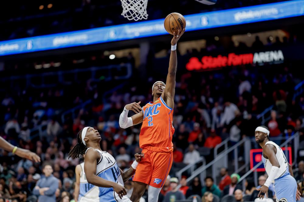 还是赛场外 还是赛场外