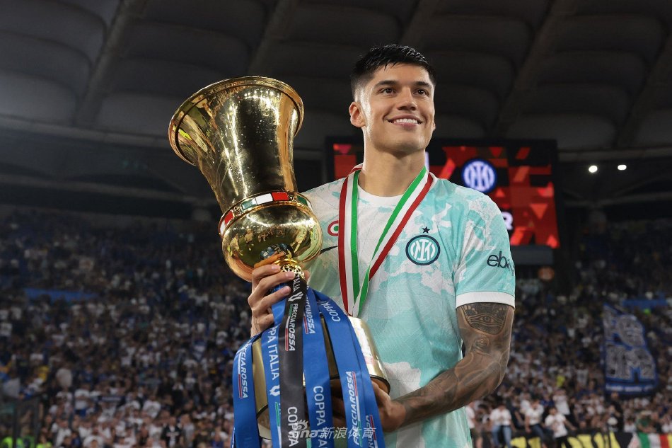 间的那层 间的那层