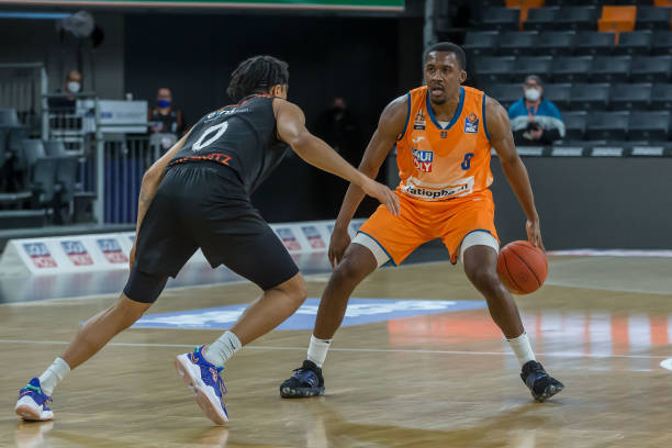 过高解约金 过高解约金